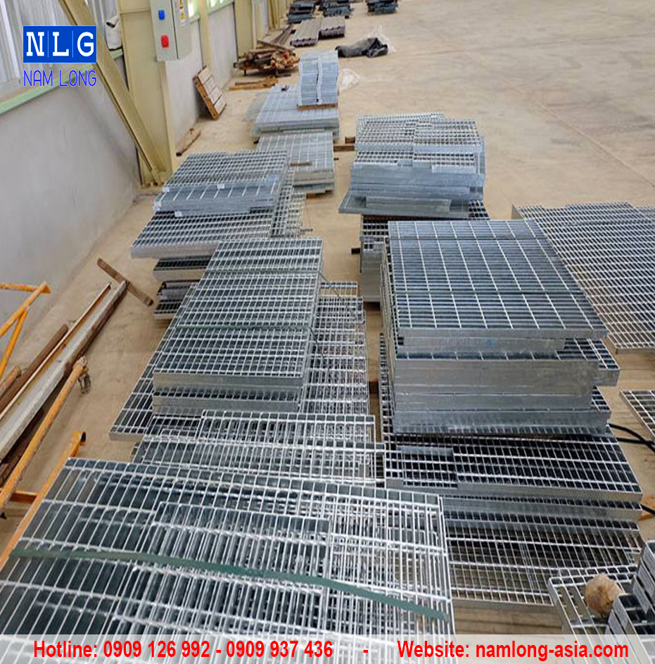 Tấm sàn grating